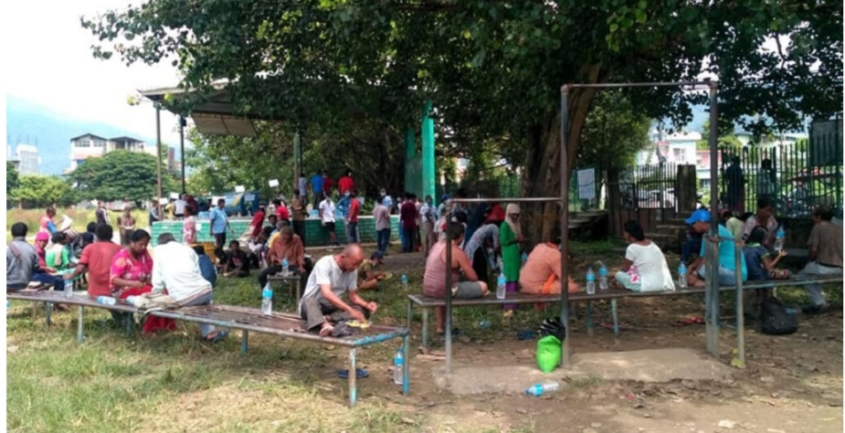 हेटौंडामा आज २ सय जनालाई नि:शुल्क सामुहिक भोजन गराइयो