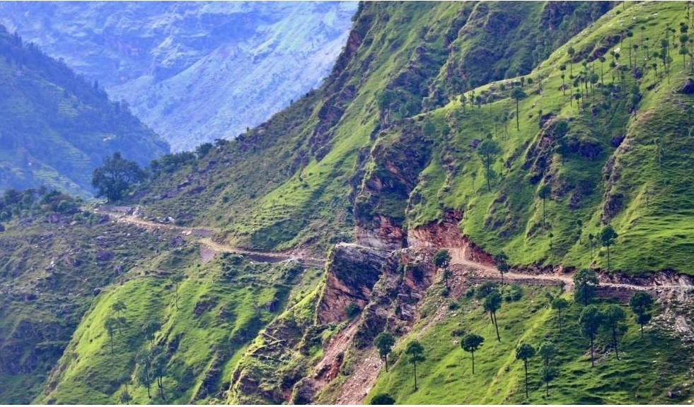 कालापानी जाने दार्चुला–तिंकर सडक निर्माण गर्दै सरकार