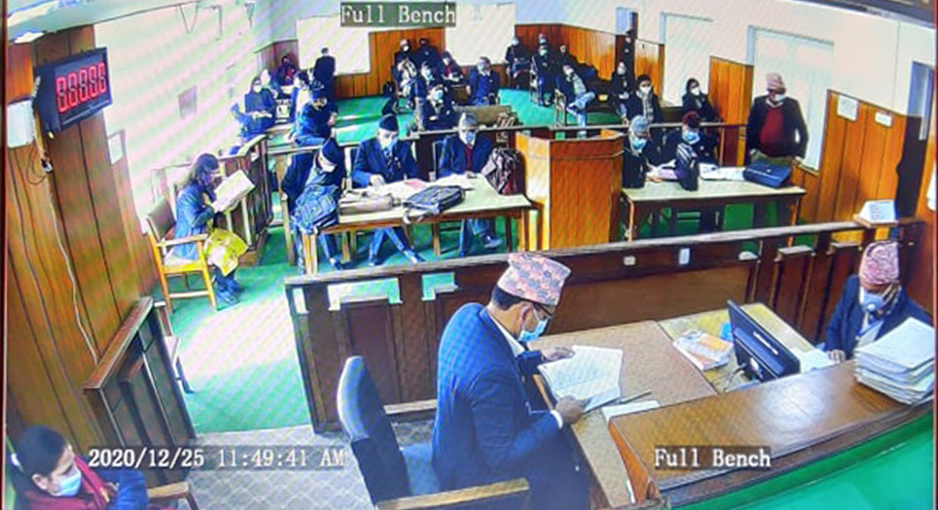 प्रतिनिधिसभा  विघटन विरुद्ध परेका रिटहरुमाथि आज पनि सुनुवाइ हुँदै