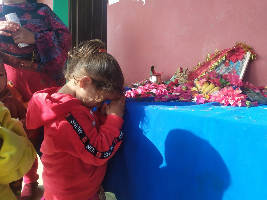 सरस्वती विद्यालयमा सरस्वती पुजा