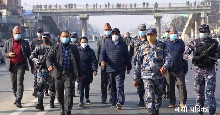 आमहड्तालको अध्यक्षद्वयबाट नै अवज्ञा,   दाहाल ल्याण्ड क्रुजर गाडी र नेपाल स्कुटरमा सरर