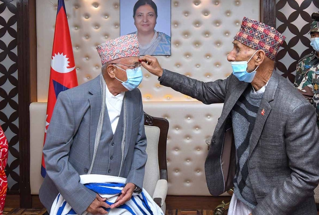 यसरी मनाइयो प्रधानमन्त्री ओलीको ७० औ जन्मदिन (तस्बिरहरू)