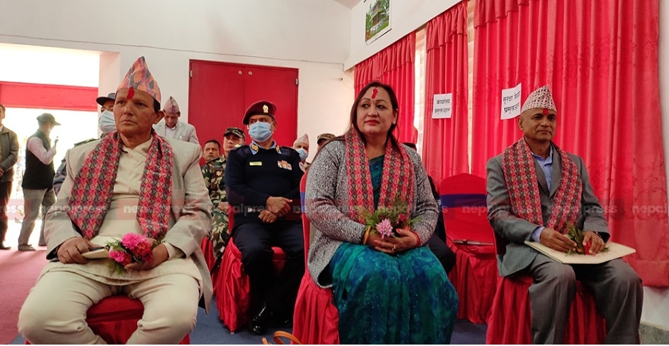 लोकसेवा आयोगमा भागबण्डा, कांग्रेसको कोटामा संसदीय दलका नेताकै श्रीमती