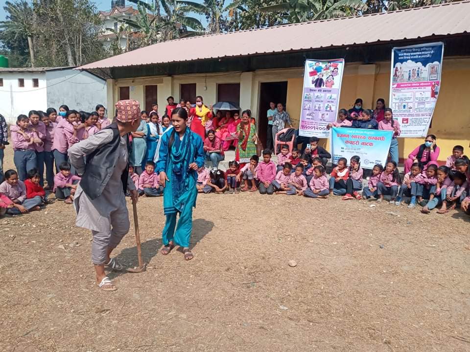 मकवानपुरगढी र हेटौंडामा कचहरी नाटक प्रदर्शन