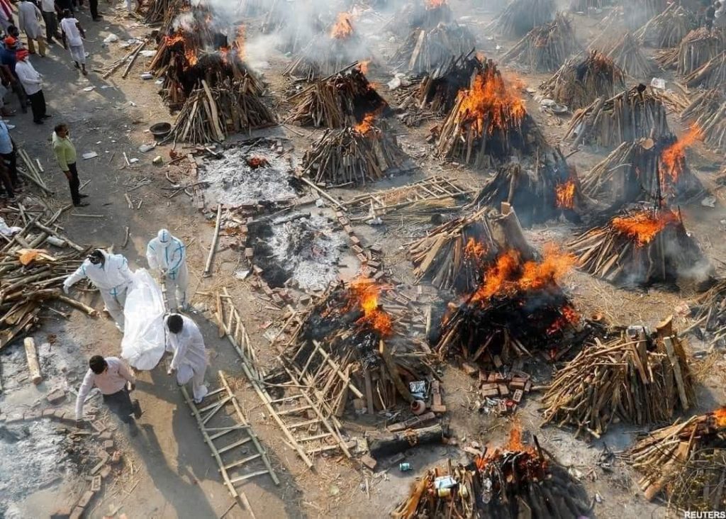 भारतको डरलाग्दो आँकडा: एक सातामै २५ लाख संक्रमित, १७ हजारको मृत्यु