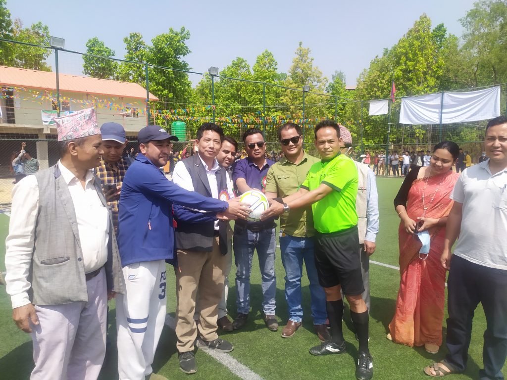 गाउँपालिका स्तरीय रनिङसिल्ड प्रतियोगिता आज देखी, माननीय प्रेमबहादुर पुलामीले गरे उद्घाटन