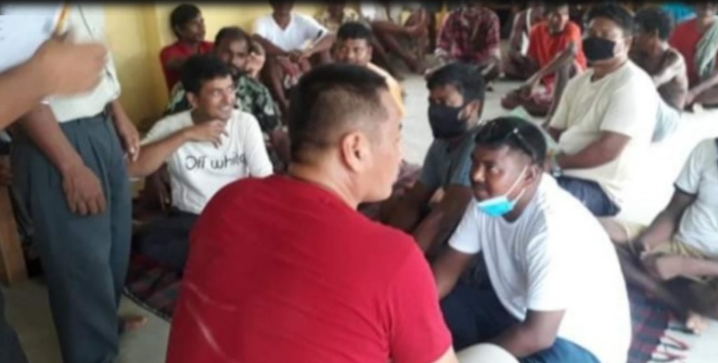 बालुवाटार भयो एमालेमय सिंगो गाउँबासी नै एमालेमा प्रवेश