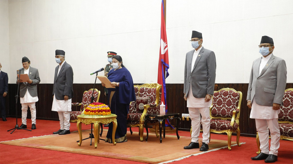 परराष्ट्रमन्त्री खड्काले लिए पद तथा गोपनीयताको शपथ