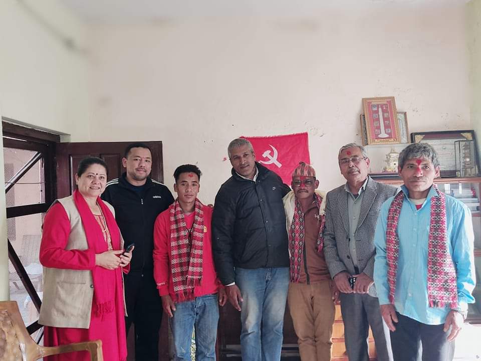 मकवानपुरगढीमा कांग्रेसबाट निर्वाचित वडा सदस्य लागे एकीकृत समाजवादी तिर