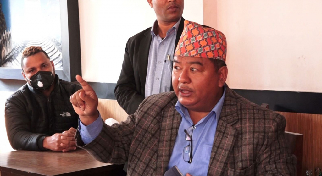विभागीय मन्त्रीले चाँसो देखाउँदा कोरिया जान लागेका युवाहरु एजेण्टहरुको ठगिबाट जोगिए