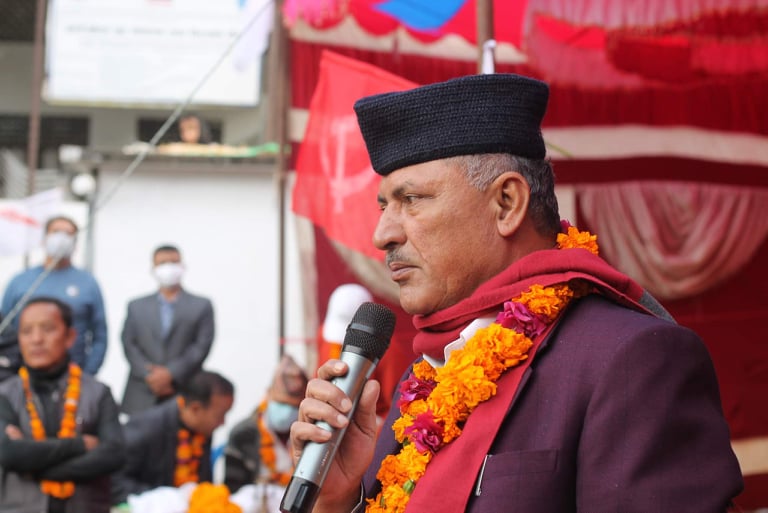 कोरोनाको दोस्रो खोप लगाइसकेका सबैलाई ‘बुष्टर’ खोप लगाउन स्वास्थ्यमन्त्रीको आग्रह