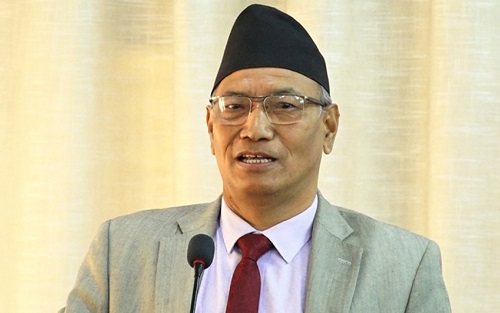 कर्मचारी दक्ष भएमा निजामति कर्मचारीतन्त्र बलियो हुने: मन्त्री श्रेष्ठ