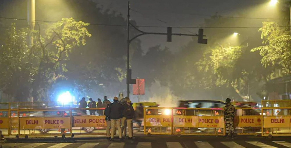 कोरोना संक्रमण निरन्तर बढेको भन्दै दिल्लीमा पनुः रात्रिकालीन कर्फ्यु