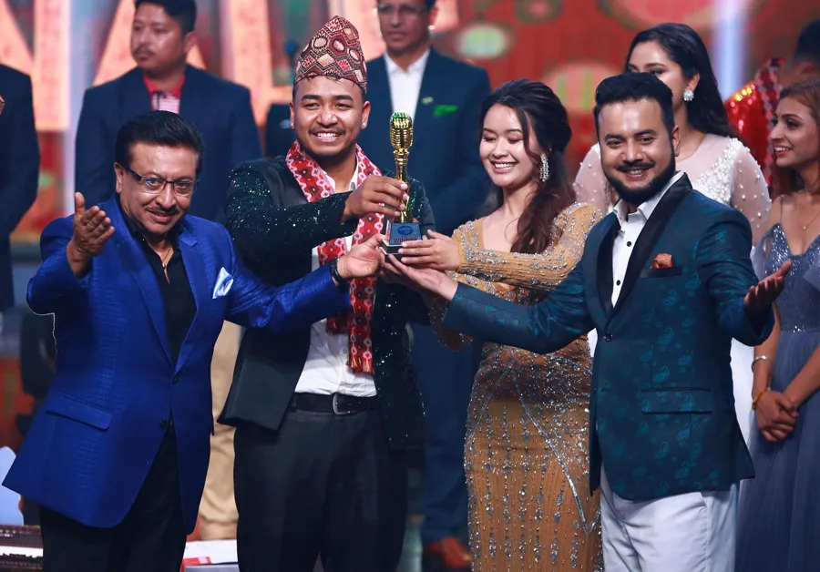 गायन रियालिटी शो नेपाल आइडल सिजन–४ को उपाधि भूपेन्द्रलाई