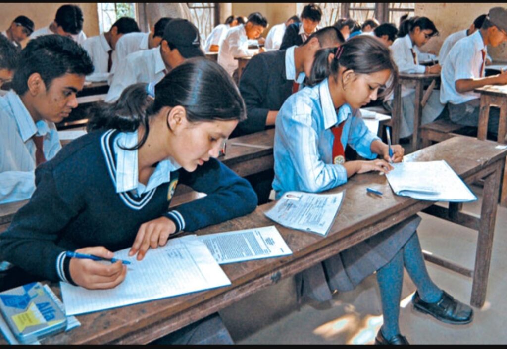 मकवानपुरगढीका ११ जना विद्यार्थी एसईई परिक्षामा अनुपस्थित
