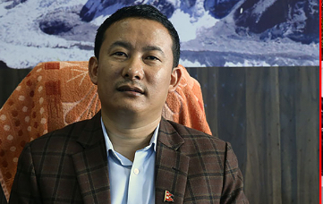 कोशी प्रदेशका सांसद इन्द्र आङ्बो ताप्लेजुङबाट लखेटिए