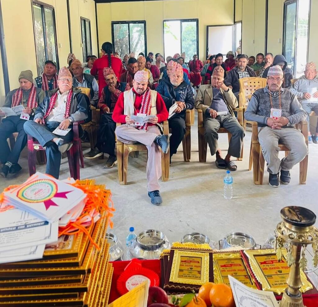 कालिदेवी दुग्ध सहकारीको भेला सम्पन्न, दुध बिक्री गर्ने सबै किसान पुरस्कृत र सम्मानित