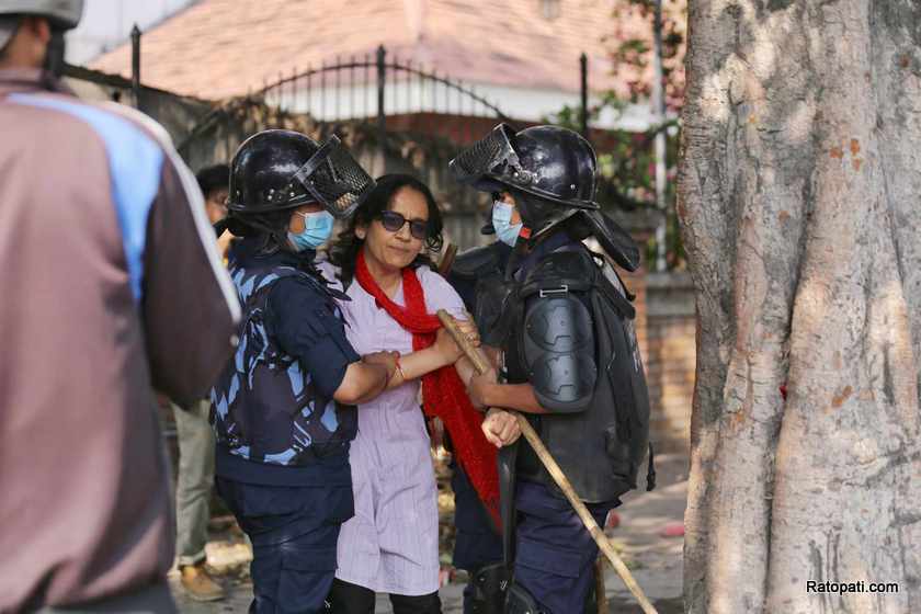 चरित्रहत्या गरेको आरोपमा तारा बराल  पक्राउ
