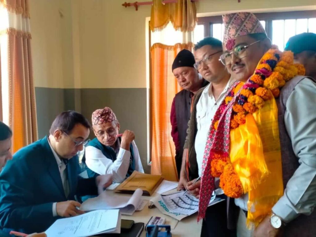 हेटौंडा १२ मा वडाअध्यक्षका लागि १४ जनाले दिए उम्मेद्वारी