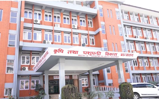 सरकारले खाद्यमा तेलको सीमा तोक्यो