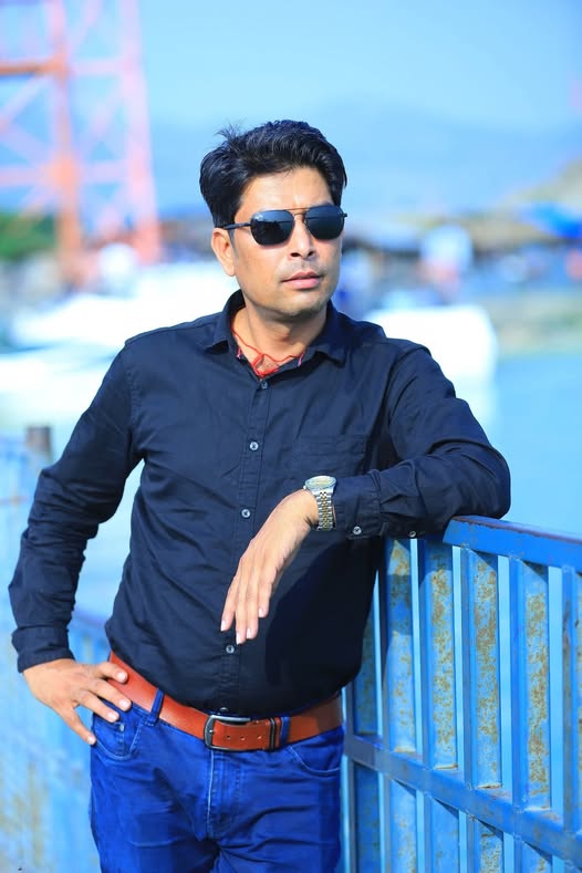 हेटौंडा –१ का वडा अध्यक्ष न्यौपानेमाथि कार्यकक्षमै कालो मोबिल छ्यापियो